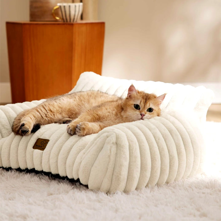 Warm Plush Cat and Dog Bed for Winter Comfort