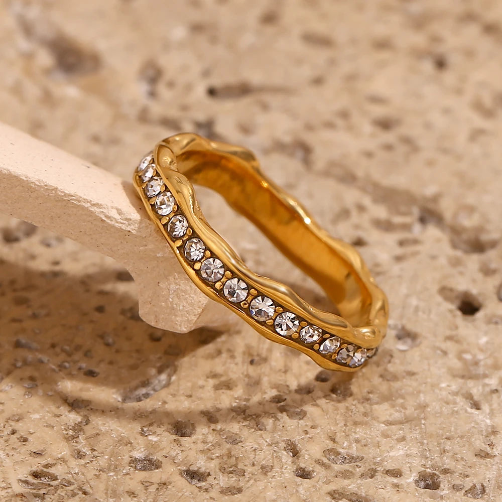 18K Gold Plated Irregular Wave Ring - Tarnish-Free & Hypoallergenic