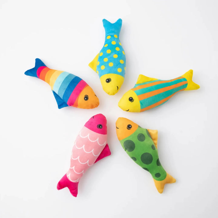 Catnip Fish Toy – Cartoon Fish Shape with Cat Grass for Playful and Healthy Biting