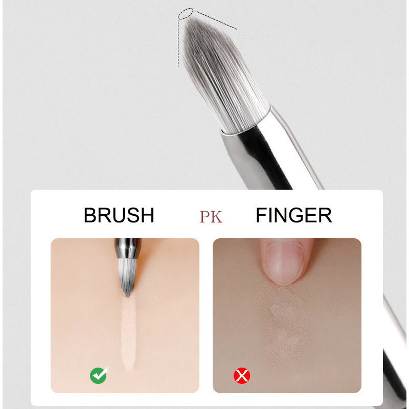 Tapered Precision Eyeshadow & Concealer Brush