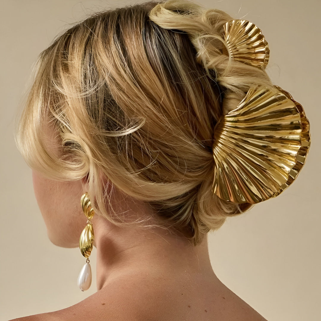 Trendy Gold Metal Shell Hair Claw Clip