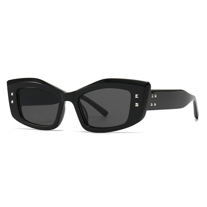 Retro Cat Eye Rivet Sunglasses