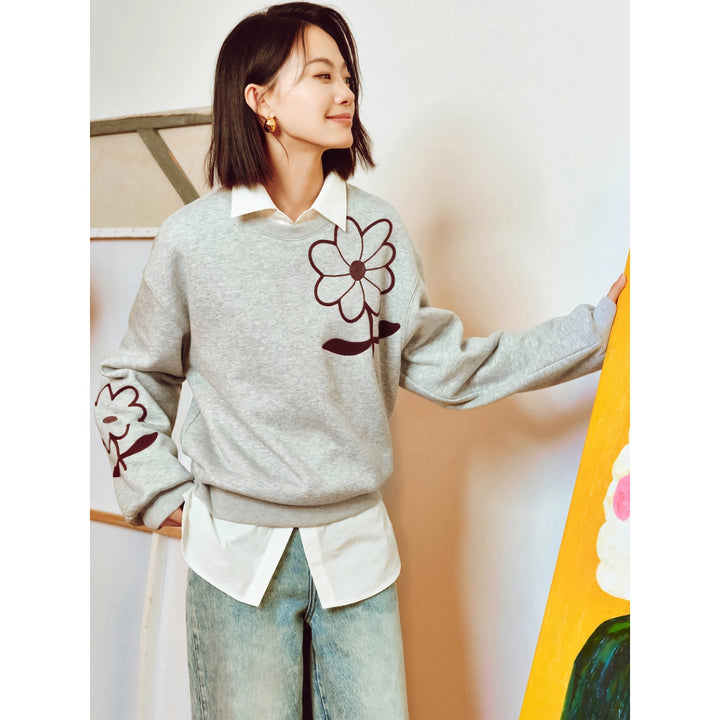 Women’s Floral Round Neck Pullover - Cozy Fleece Sweatshirt