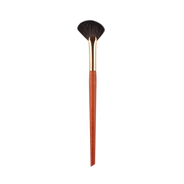 High-Quality Fan-Shaped Powder Brush for Flawless Makeup Application