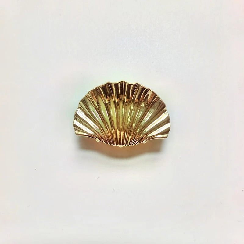 Trendy Gold Metal Shell Hair Claw Clip