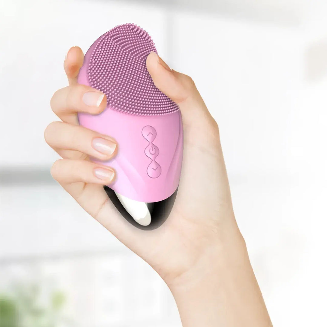 Rechargeable Facial Cleansing and Eye Massage Brush