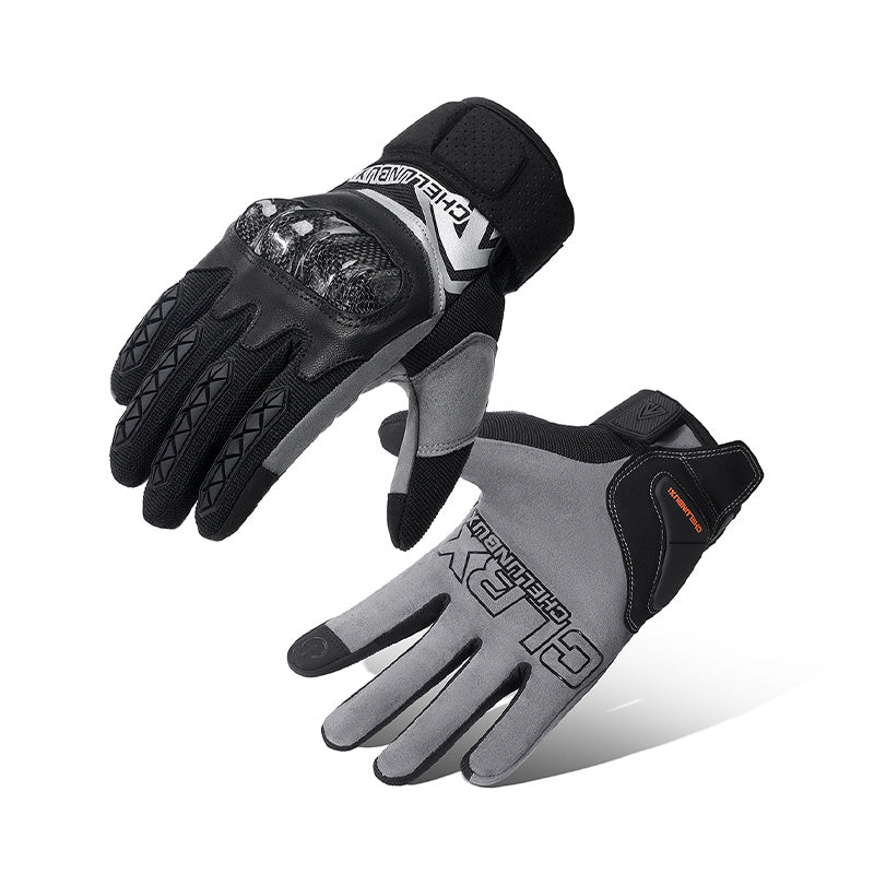 Motorcycle Riding Gloves Made Of Carbon Fiber