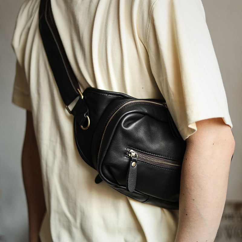 Men's One-shoulder Messenger Bag Is Versatile