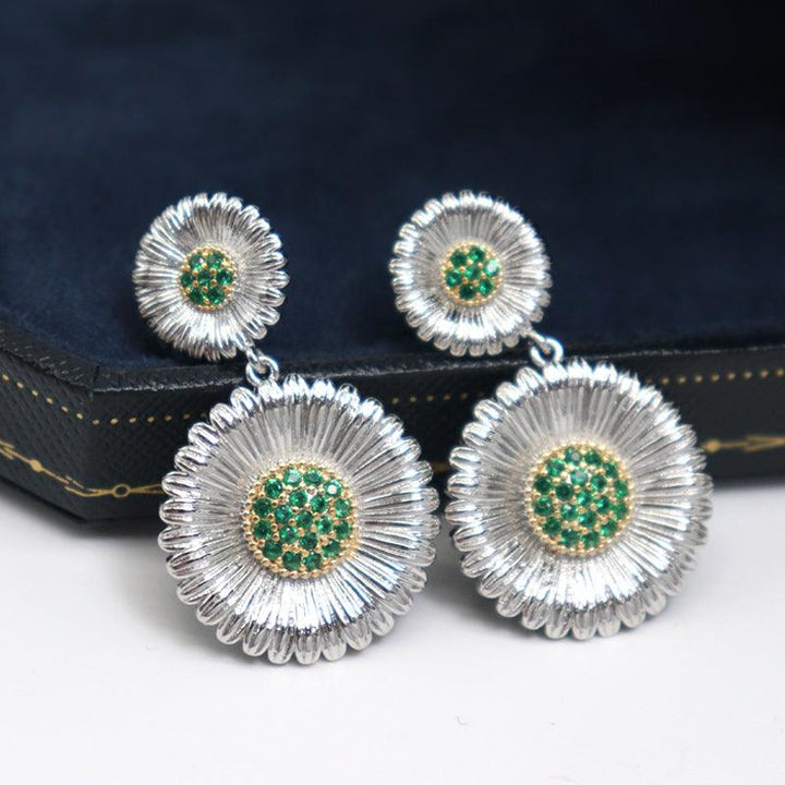 Small Daisy Earrings With Fine Two-color Drawing Process - Trendha