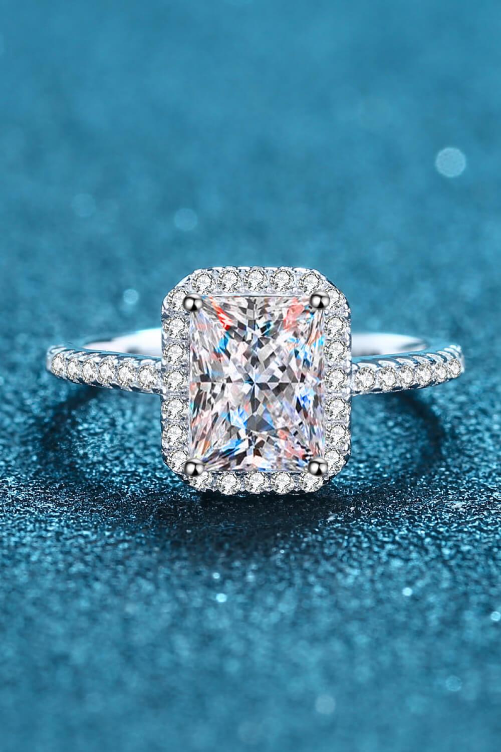 1 Carat Rectangle Moissanite Ring - Trendha