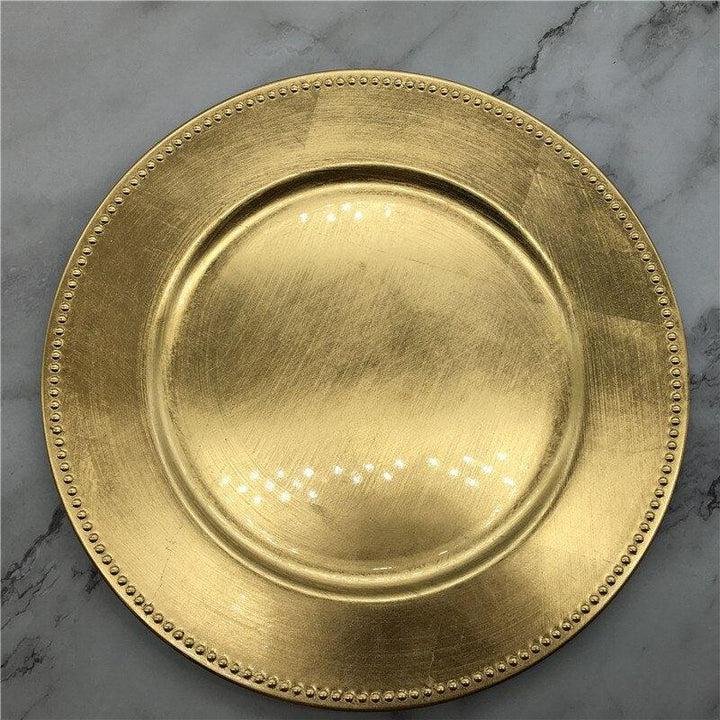 Set of Plastic Plates in Gold - Trendha
